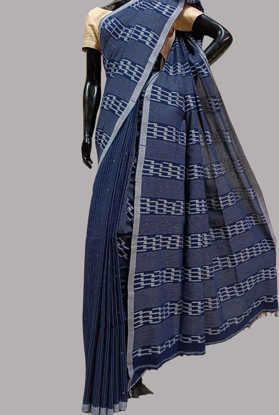 Blue & White Handspun Cotton Jamdani Saree Balaram Saha