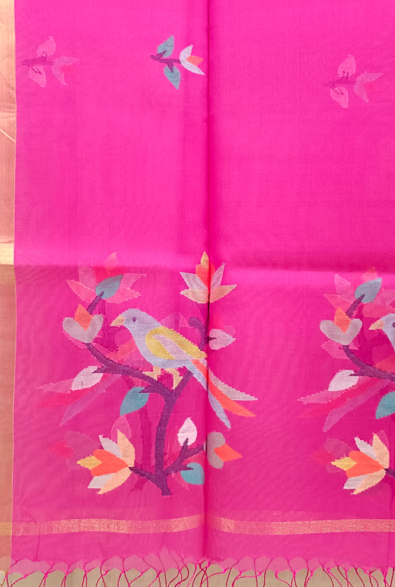 Rani Pink Handloom Muslin Silk Jamdani Dupatta Balaram Saha