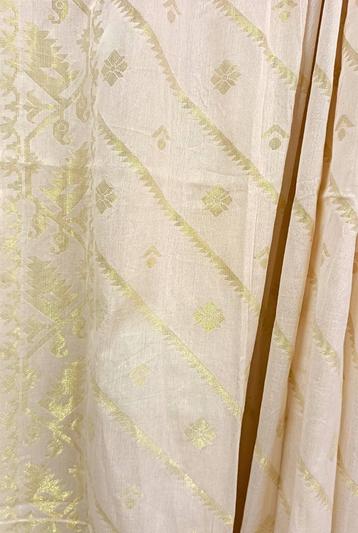 white & Gold Zarisoft cotton Jamdani Dupatta Balaram Saha