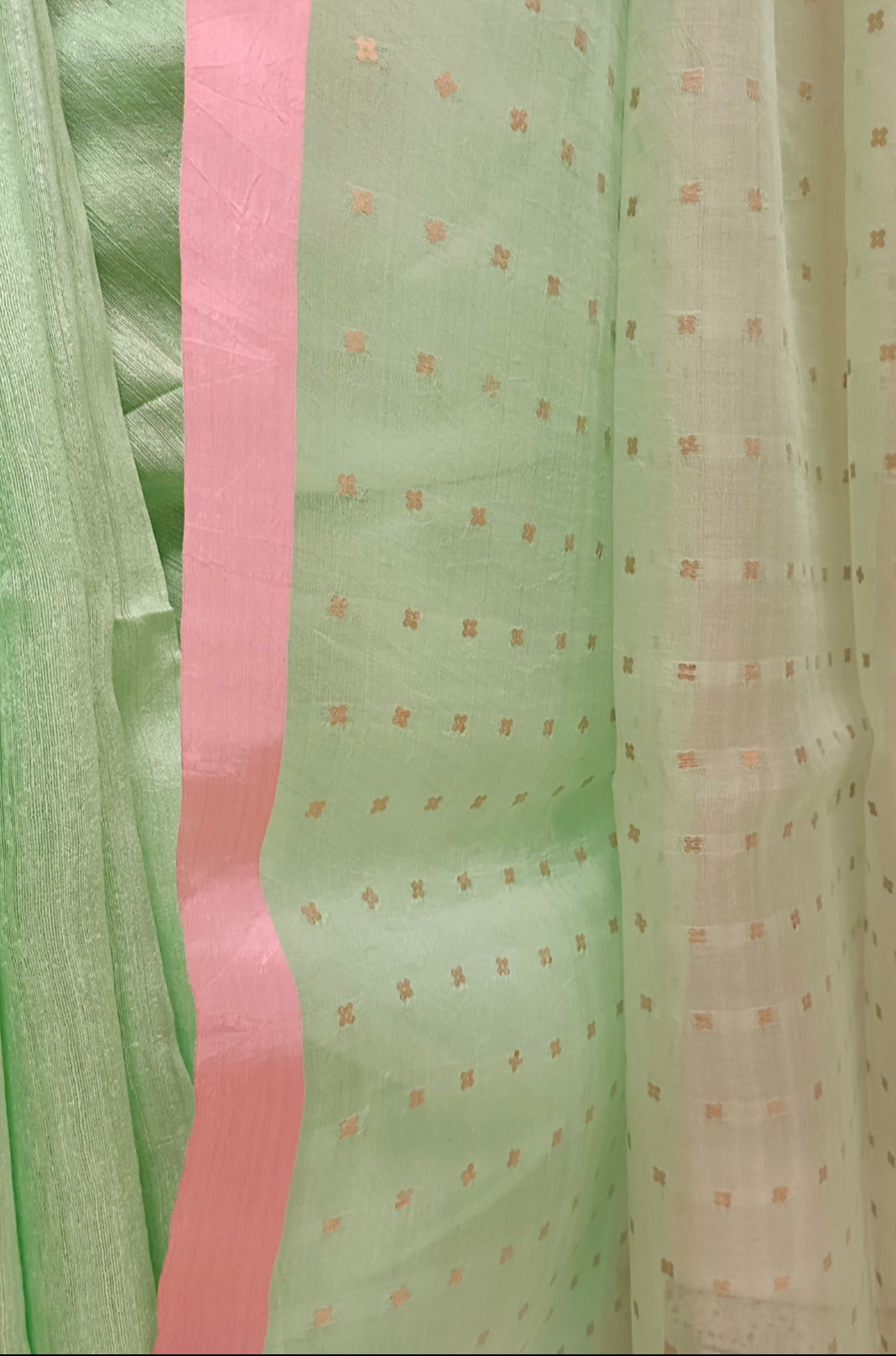 Mint Green Matka Silk Saree With Handwoven Sequin Anchal Balaram Saha