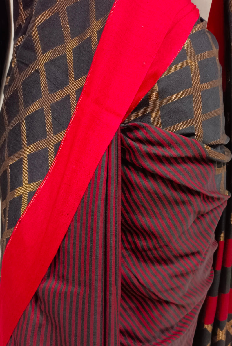 Black handloom Soft Cotton Saree With Red Border Balaram Saha