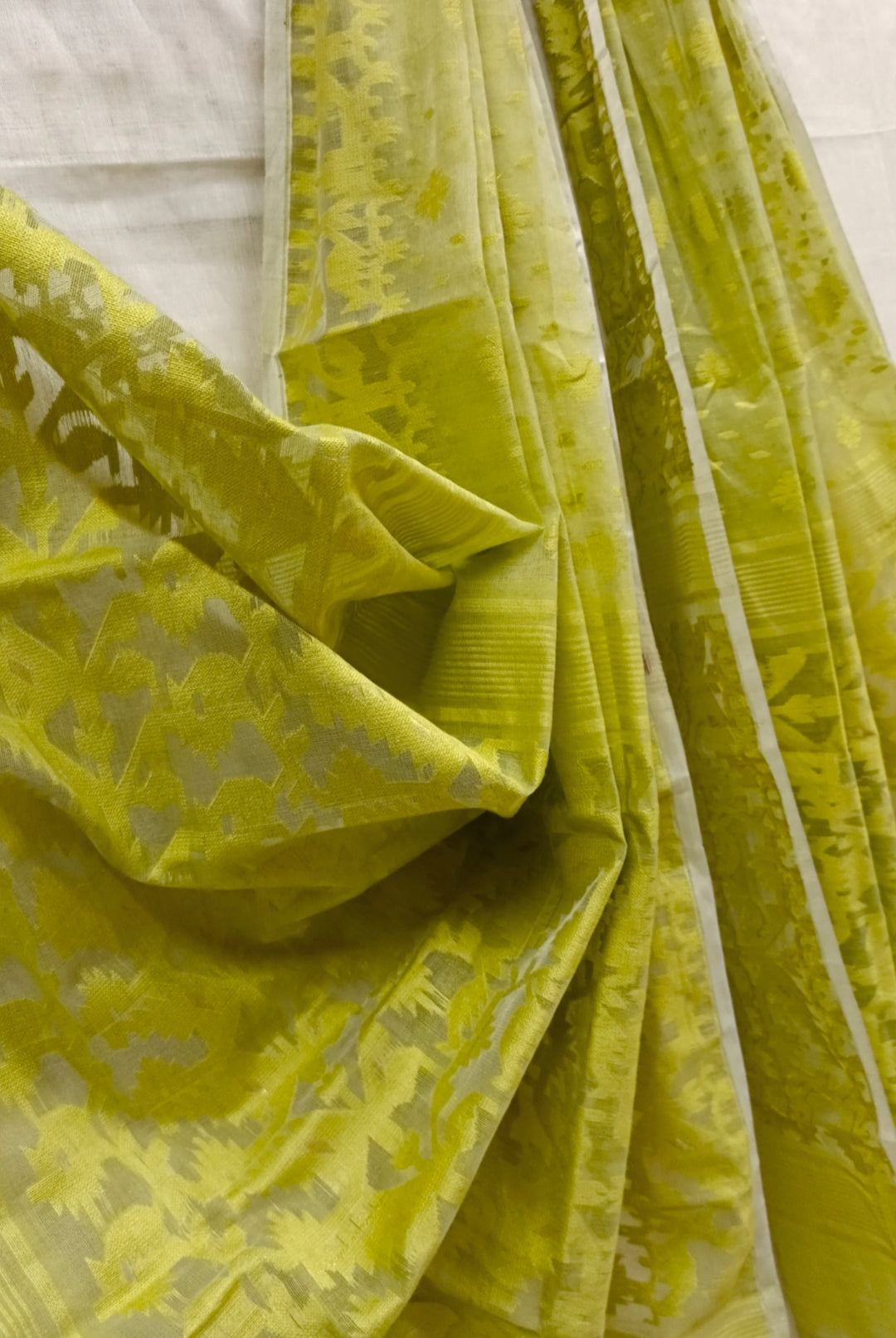 Olive-Green Traditional Jacquard Weave Dhakai Dupatta Balaram Saha