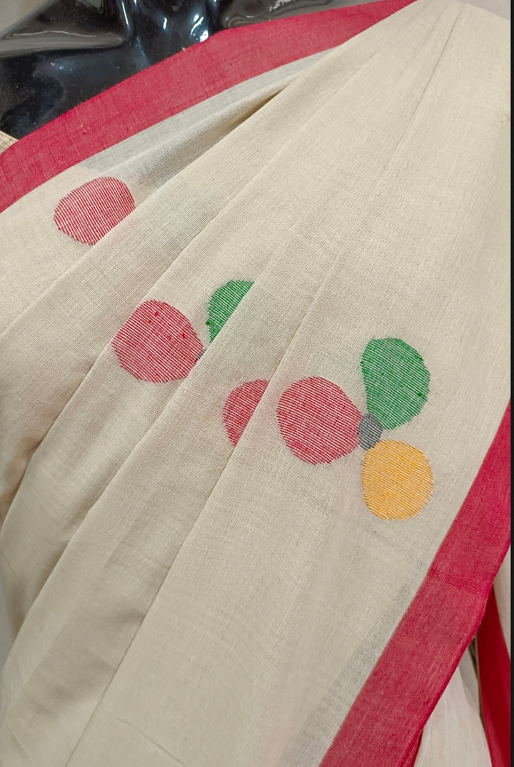 Beige & Red Soft Cotton Handwoven Dhakai Jamdani Saree Balaram Saha