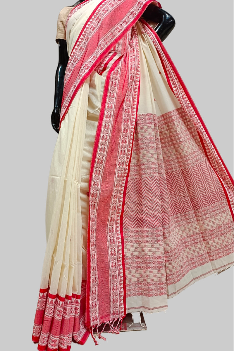 Buy SUNDORI Printed Handloom Cotton Blend White Sarees Online @ Best Price  In India | Flipkart.com