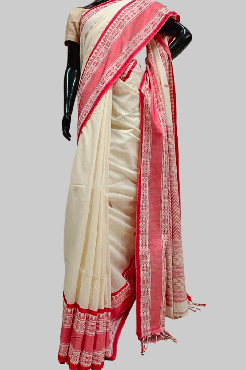Buy White Sarees for Women by PARAMPARIK TEXTILE Online | Ajio.com
