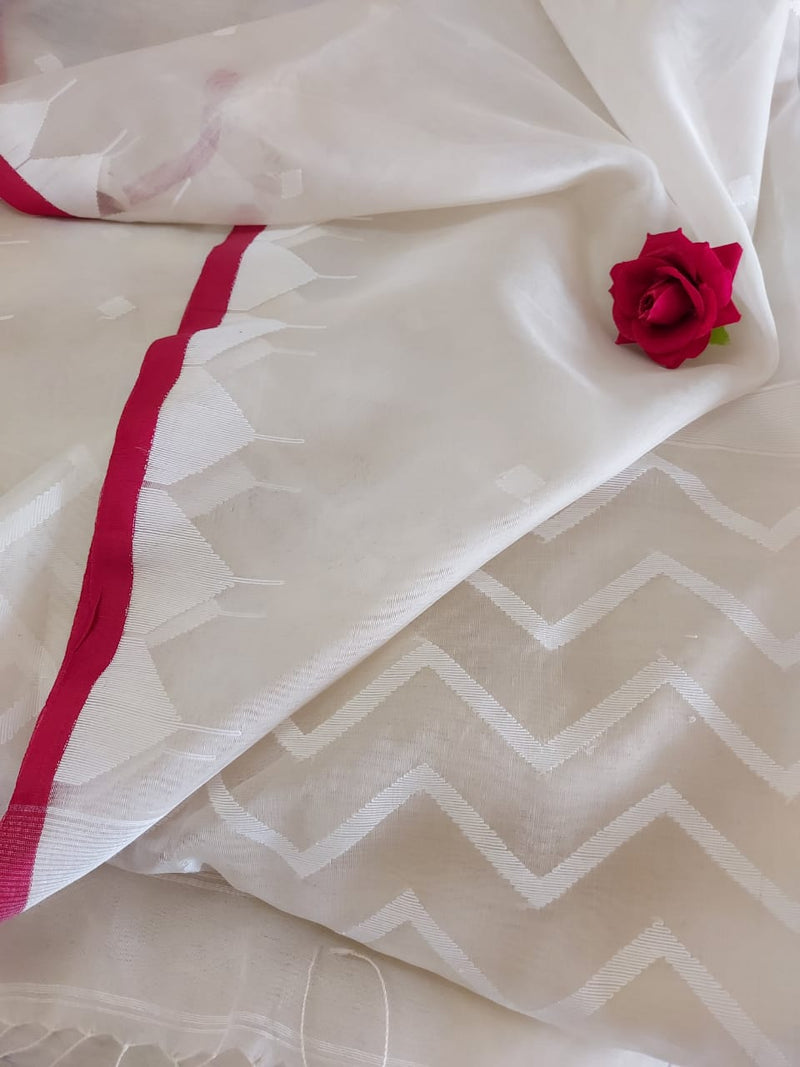 White & Red soft muslin silk Jamdani saree Balaram Saha