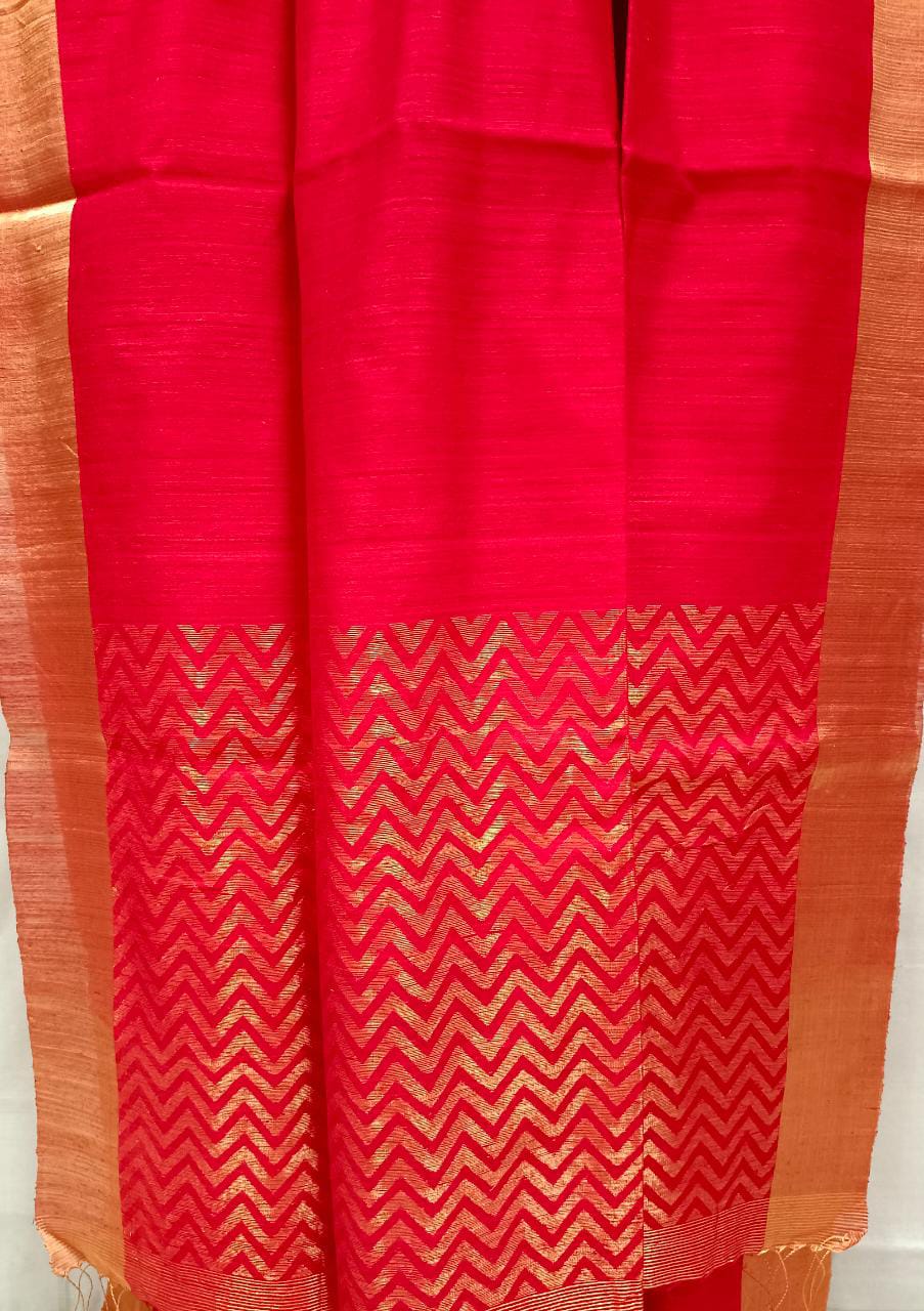 Balaram Saha Matka Silk Saree - Red and Gold Luxury Handwoven Drape