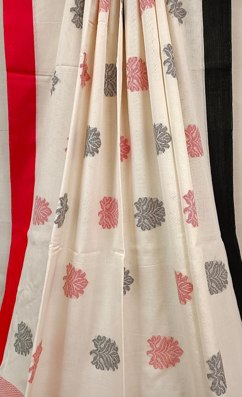 Balaram Saha Cotton Handloom Saree – Off White with Red/Black