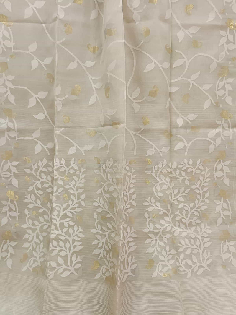 Off White & Gold/Silver & White Muslin Silk Jamdani Saree Balaram Saha